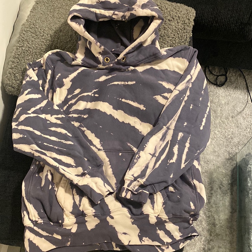 Les Tien Hoodie
